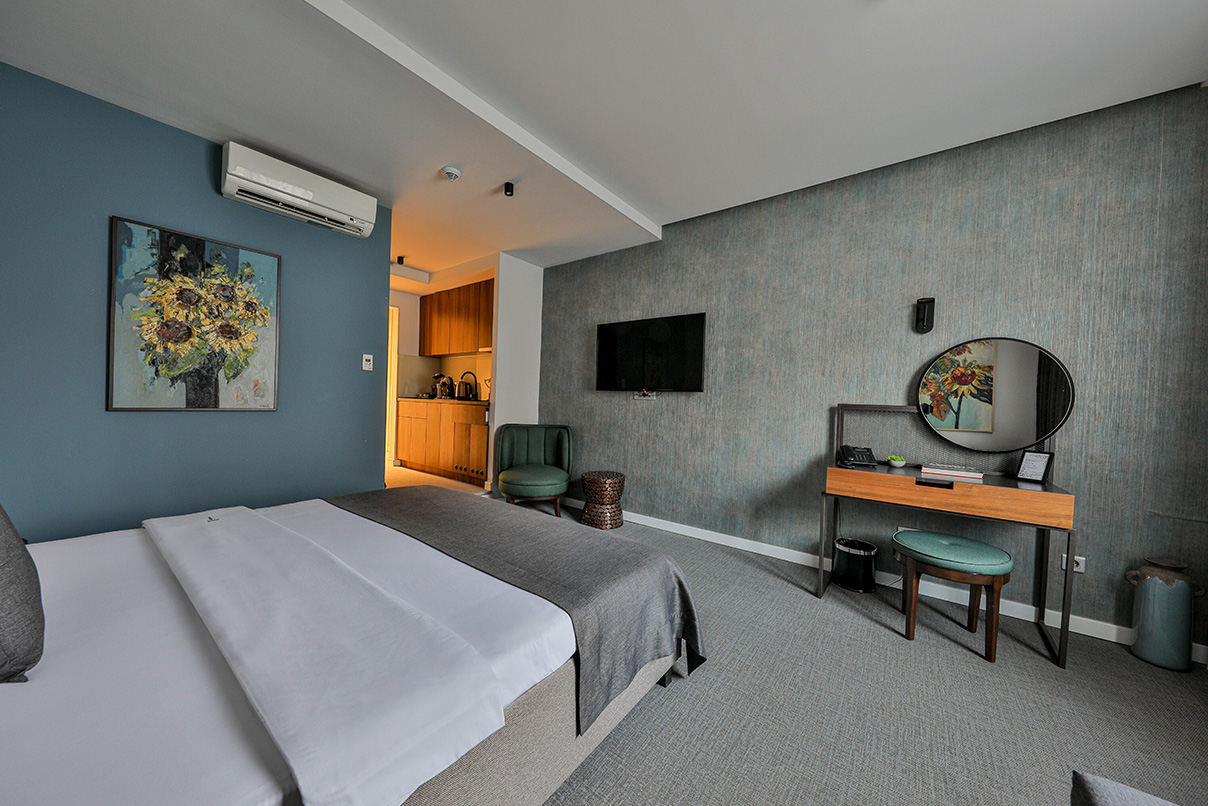 Hotel Botanica – Apartment Workspace Apartment workspace and interior at Hotel Botanica Belgrade